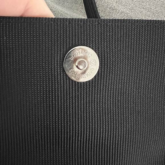 Fossil Cross Body with magnetic closure - Non Leather - Picture 4 of 7